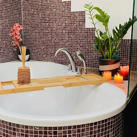 Exklusives Wohnen Im Herzen Bayerns - Luxurioses Haus Mit Dachterrasse Und Whirlpool, Nahe Passau Ferienhaus