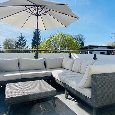 Exklusives Wohnen Im Herzen Bayerns - Luxurioses Haus Mit Dachterrasse Und Whirlpool, Nahe Passau Ferienhaus